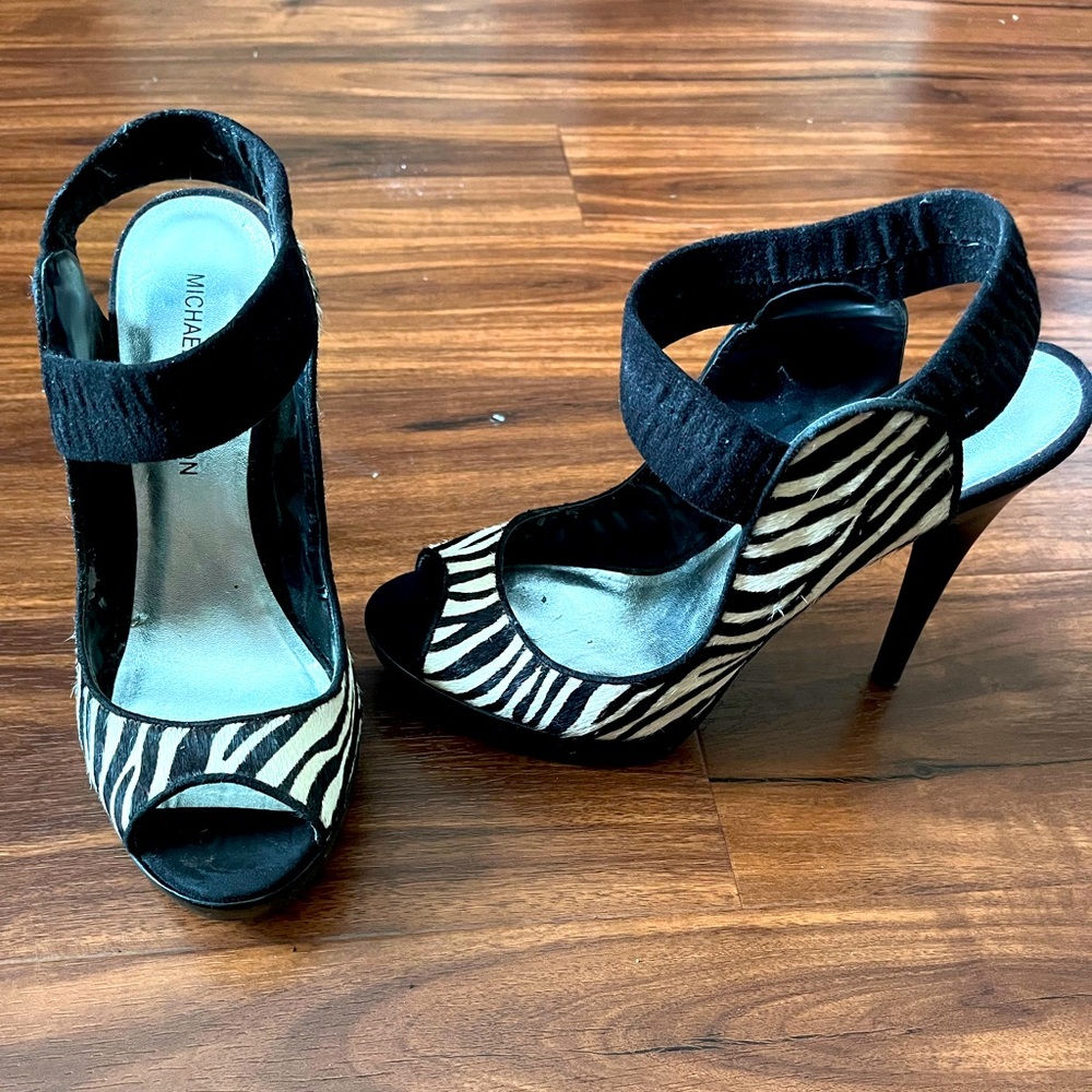 Michael Shannon Black and white Animal peep toe size 10